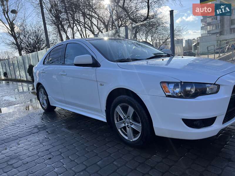 Mitsubishi Lancer (2009)