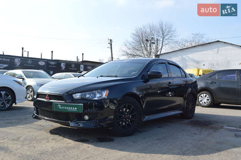 Mitsubishi Lancer (2014)