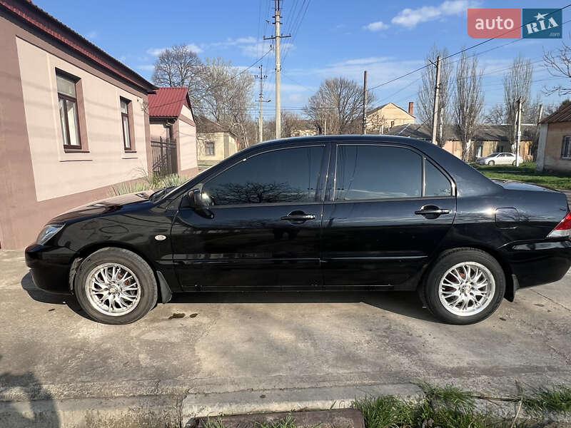 Mitsubishi Lancer (2005)