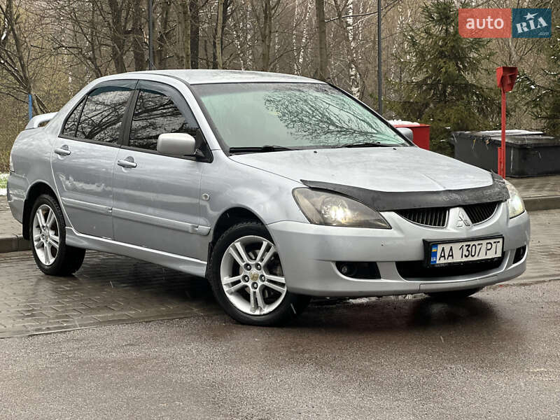 Mitsubishi Lancer (2005)