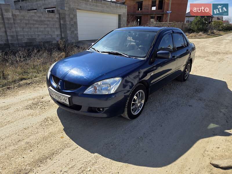 Mitsubishi Lancer (2004)