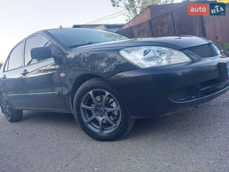 Mitsubishi Lancer (2005)