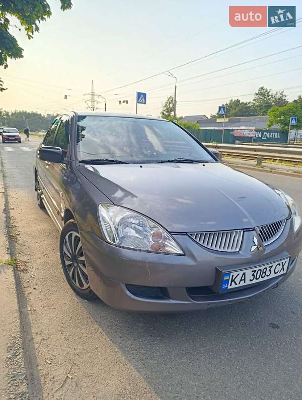 Mitsubishi Lancer (2004)