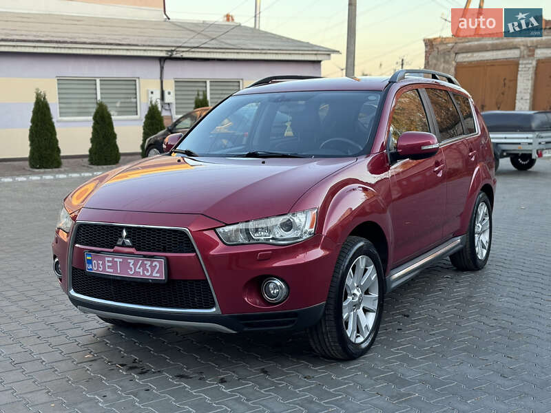Mitsubishi Outlander xl (2012)