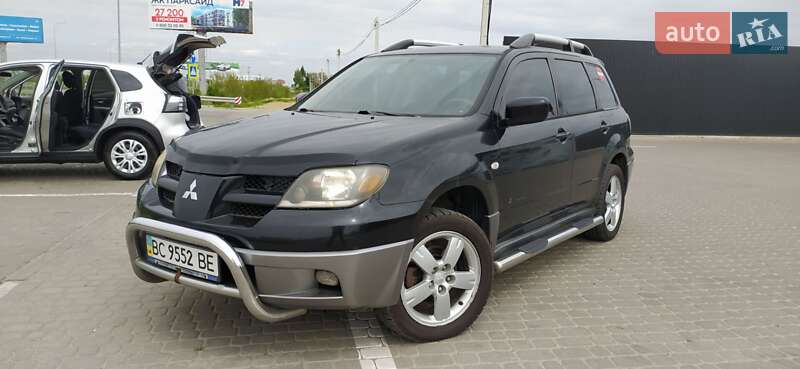 Mitsubishi Outlander (2003)