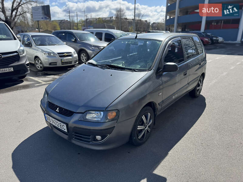Mitsubishi Space star (2004)