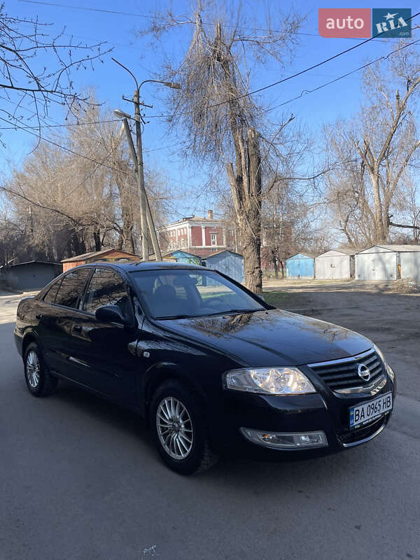 Nissan Almera (2008)