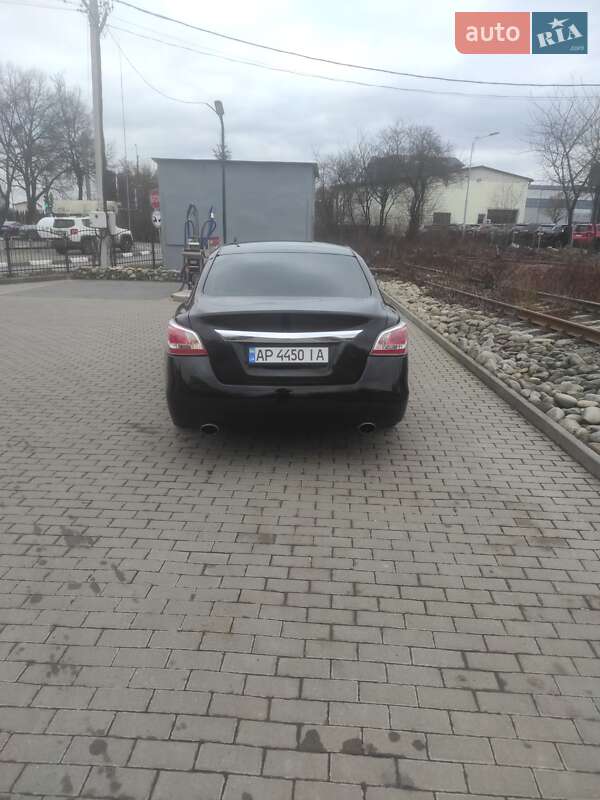 Nissan Altima (2013)