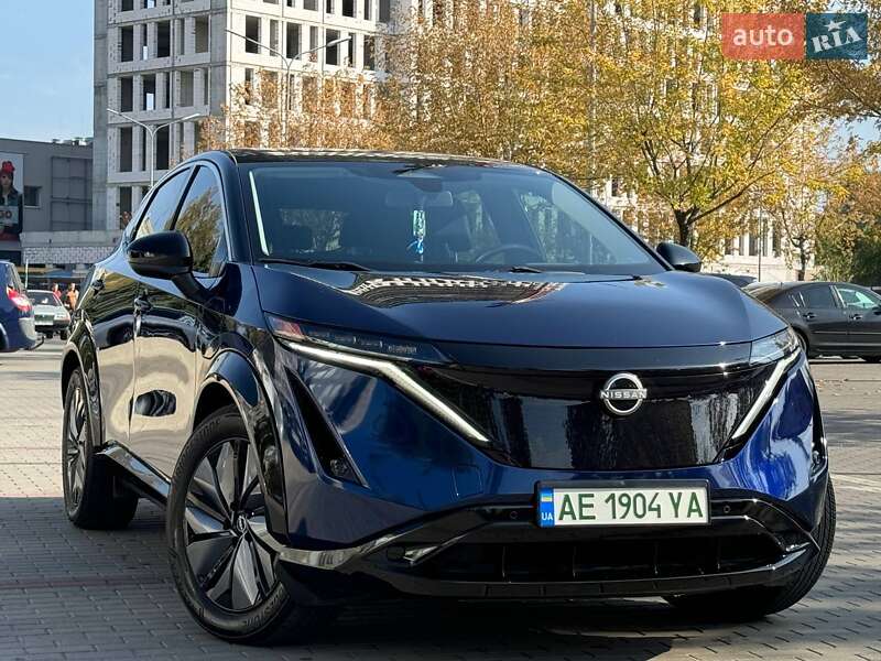 Nissan Ariya (2023)