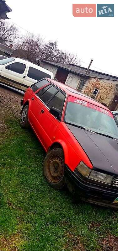 Nissan Bluebird (1986)