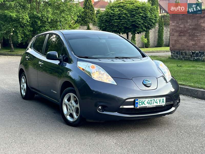 Nissan Leaf (2013)