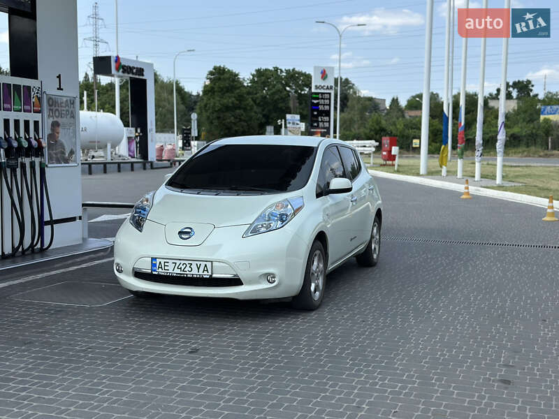 Nissan Leaf (2012)