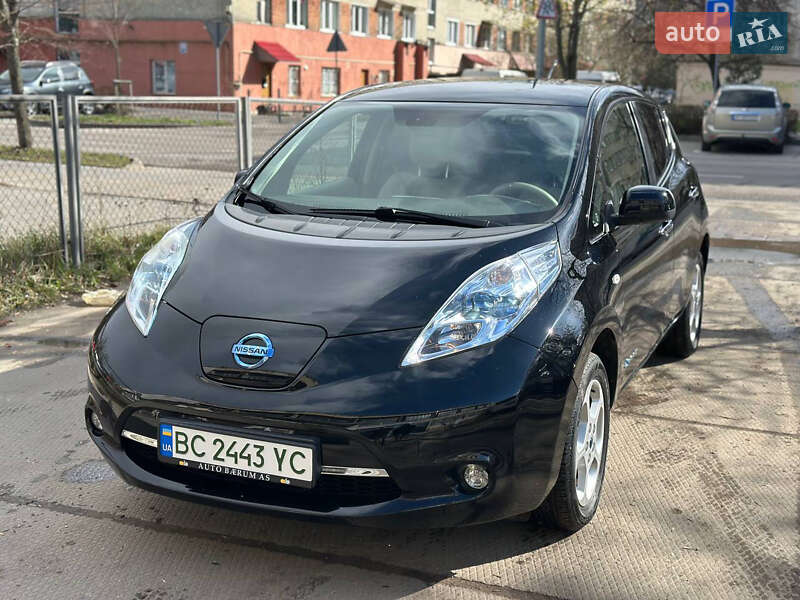 Nissan Leaf (2011)