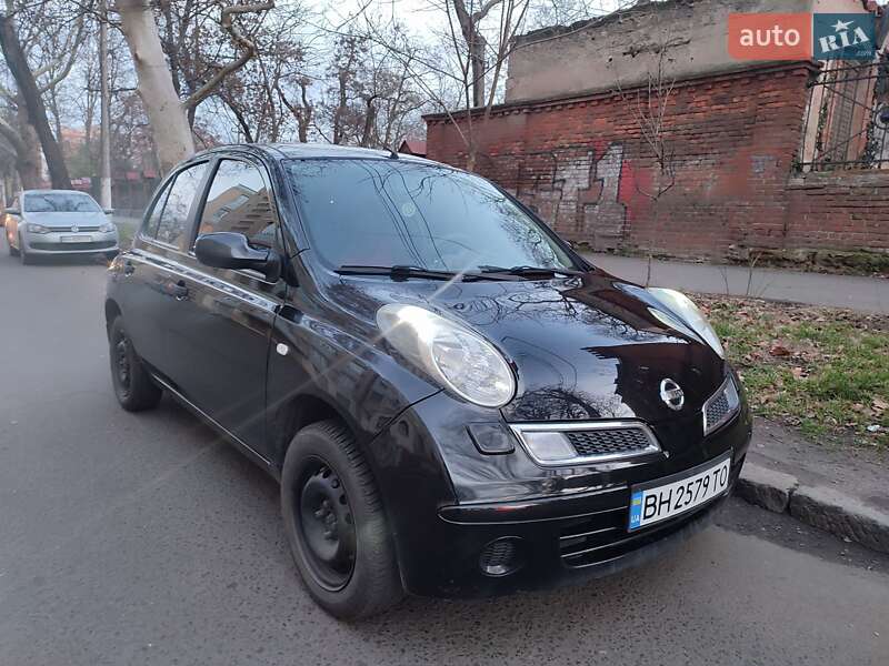 Nissan Micra (2008)