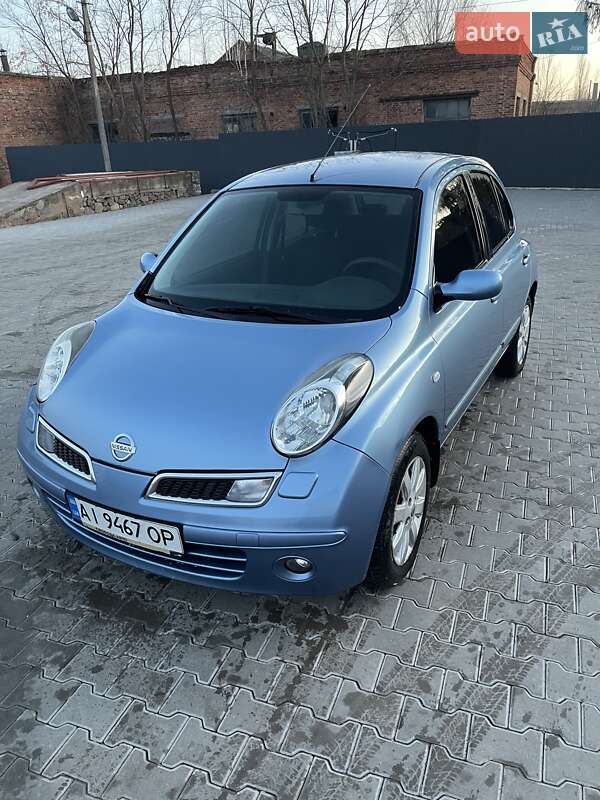Nissan Micra (2008)
