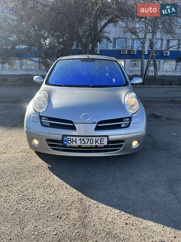Nissan Micra (2005)