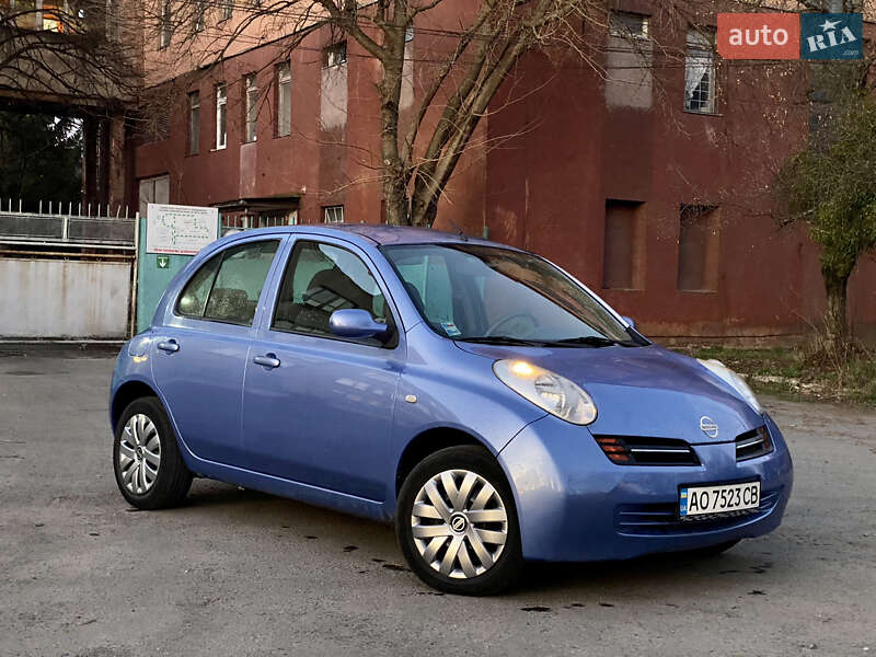 Nissan Micra (2003)