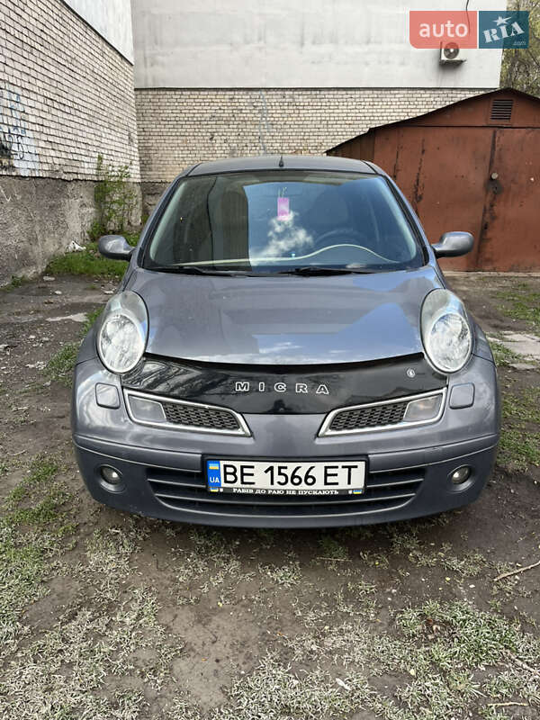 Nissan Micra (2008)