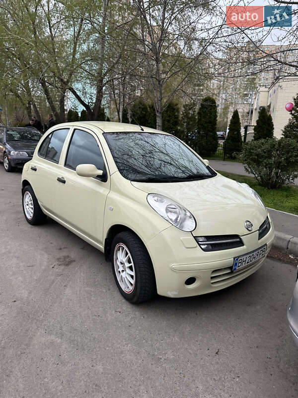 Nissan Micra (2006)
