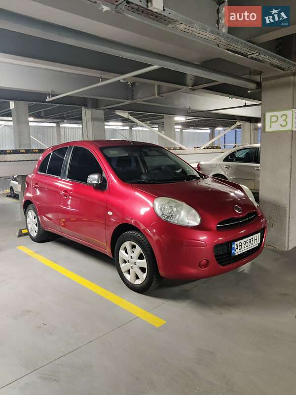 Nissan Micra (2015)