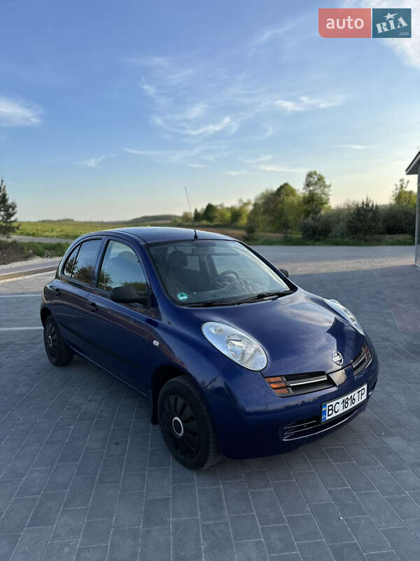 Nissan Micra (2005)
