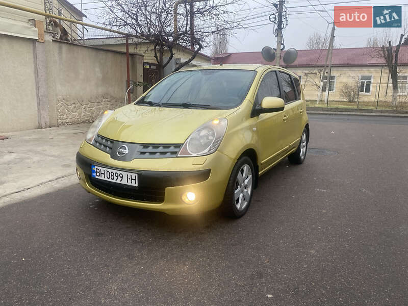 Nissan Note (2006)