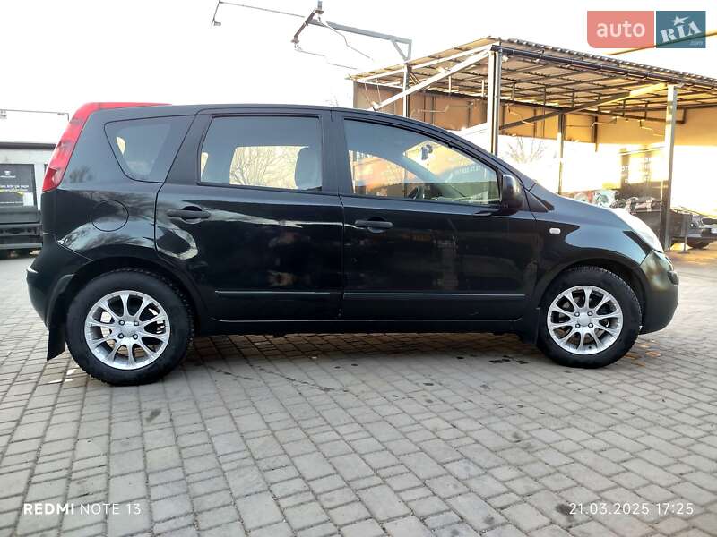 Nissan Note (2006)
