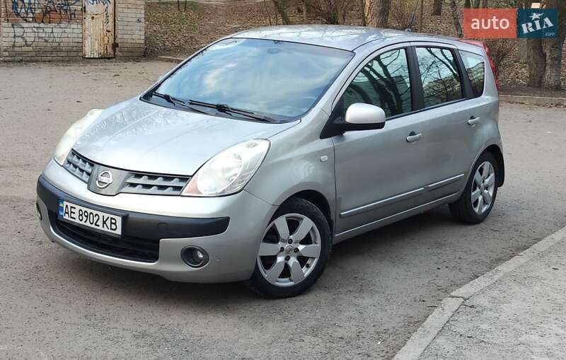Nissan Note (2007)