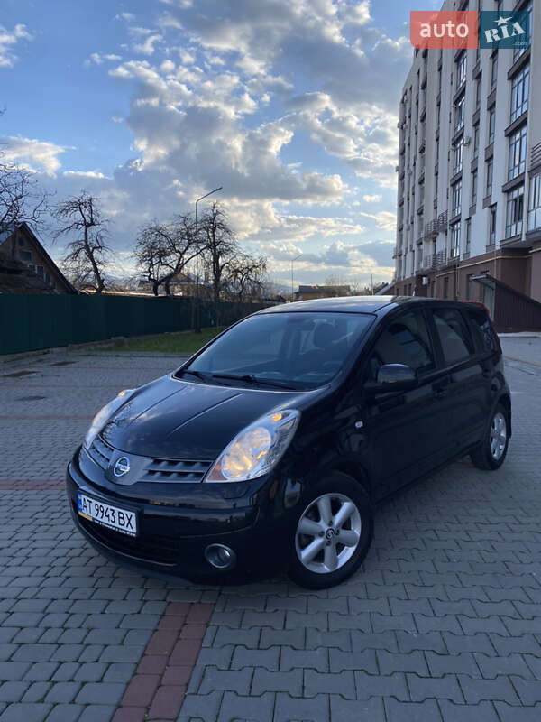 Nissan Note (2008)