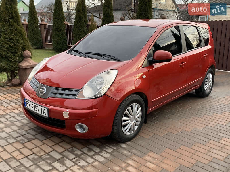 Nissan Note (2008)