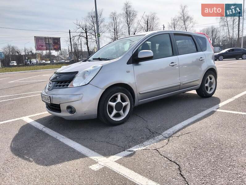 Nissan Note (2006)