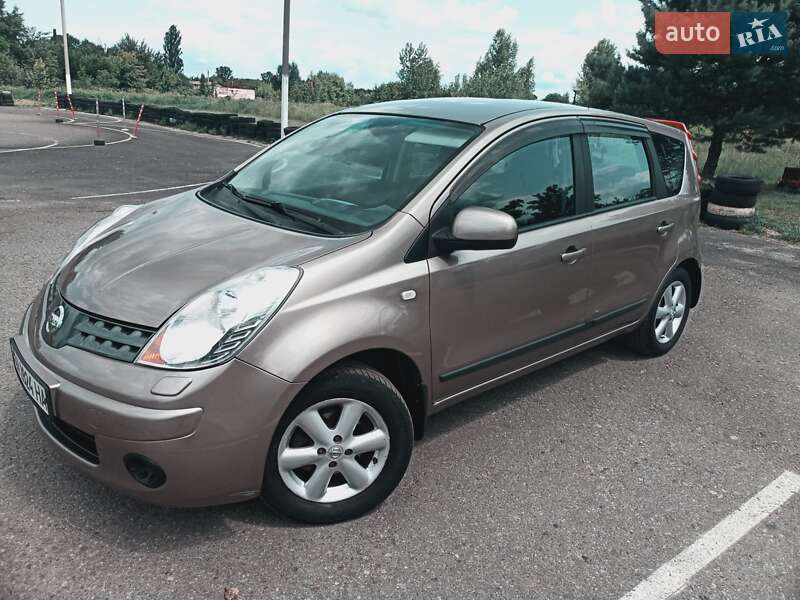 Nissan Note (2007)