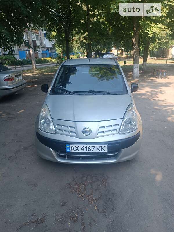 Nissan Pixo (2010)
