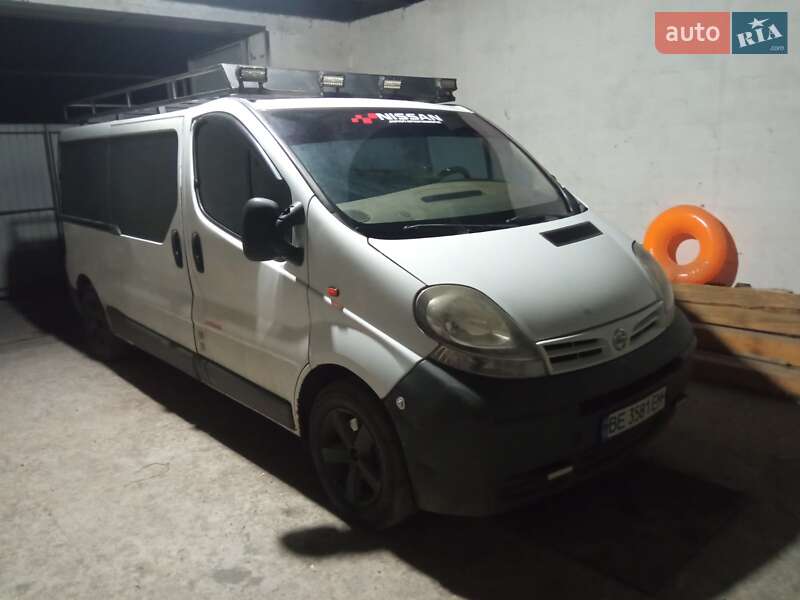 Nissan Primastar (2003)