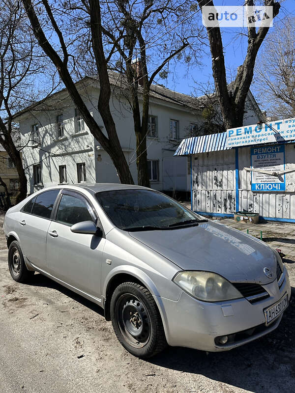 Nissan Primera (2003)