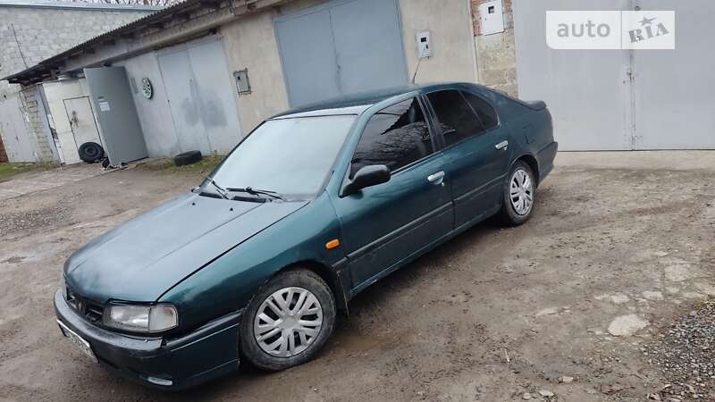 Nissan Primera (1996)
