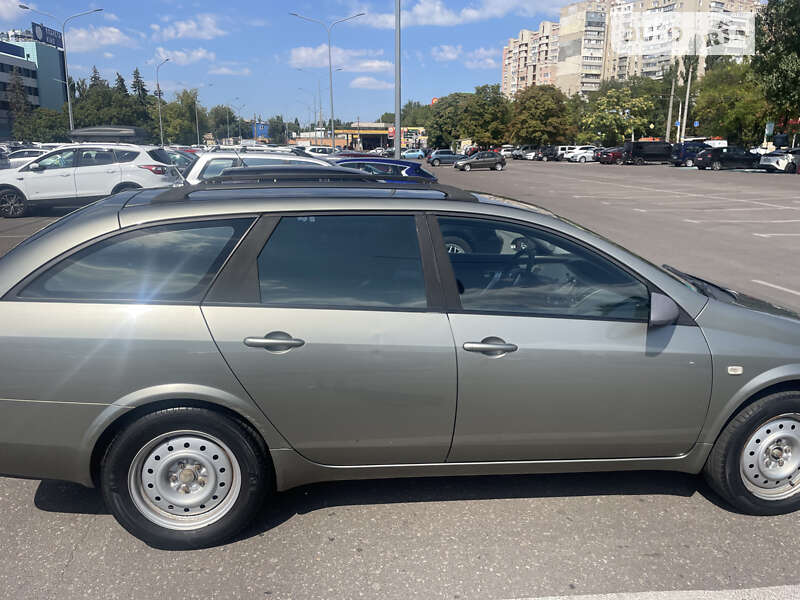 Nissan Primera (2004)