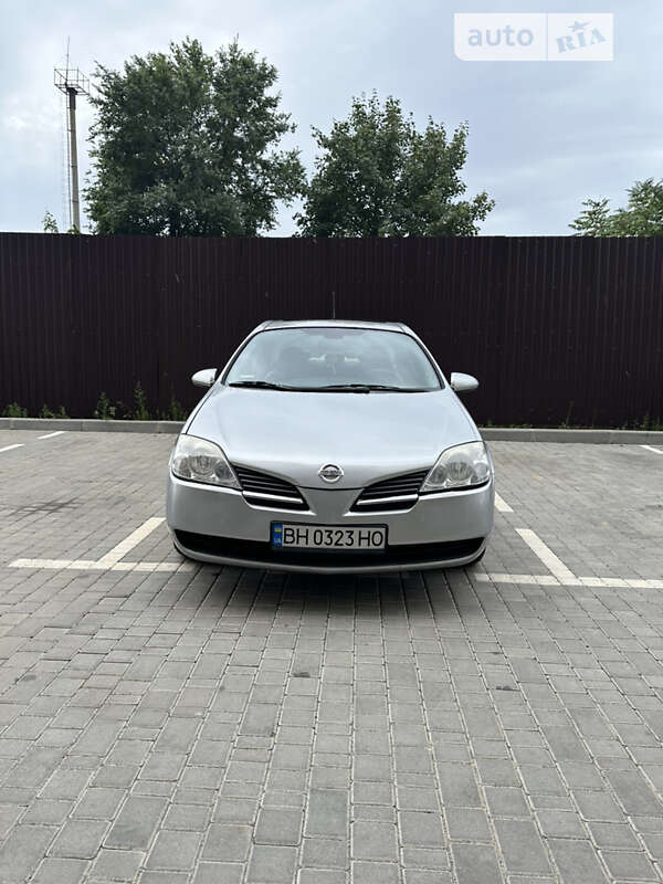 Nissan Primera (2004)