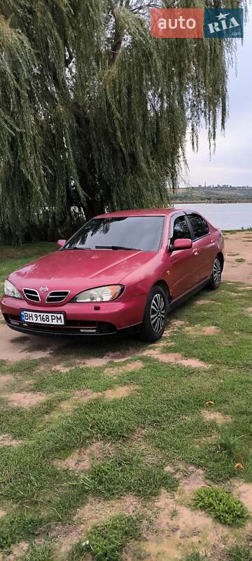 Nissan Primera (2000)