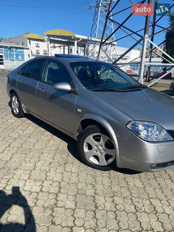 Nissan Primera (2003)