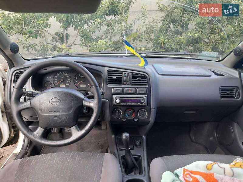 Nissan Primera (1998)