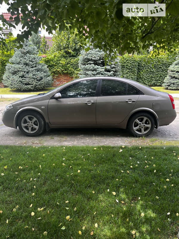 Nissan Primera (2006)