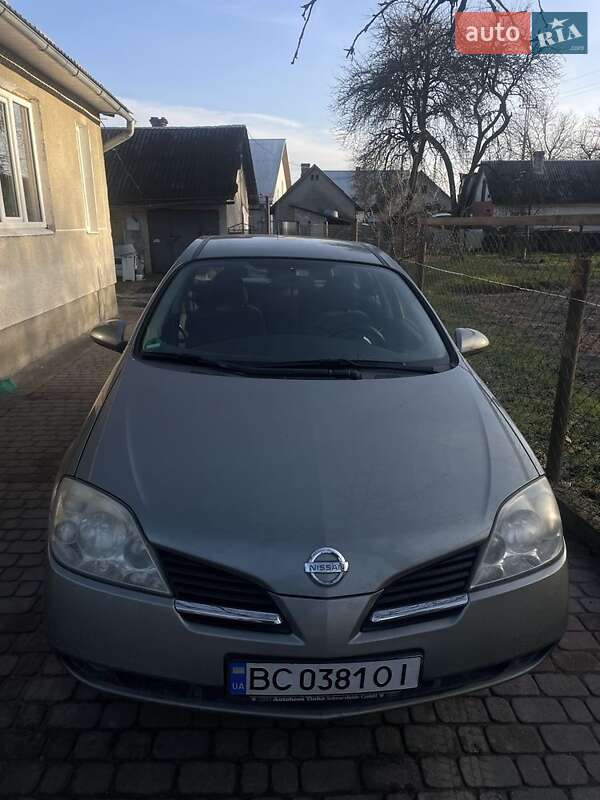 Nissan Primera (2004)