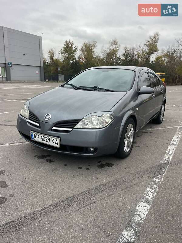 Nissan Primera (2003)