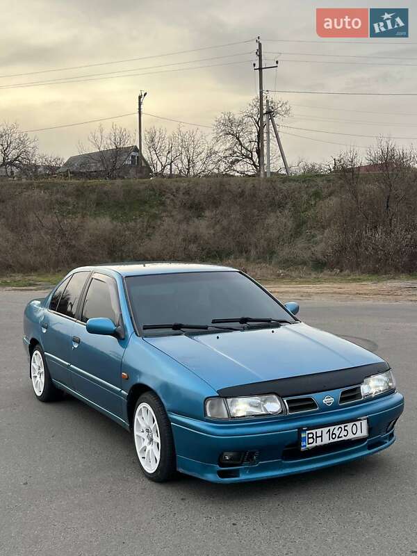 Nissan Primera (1995)