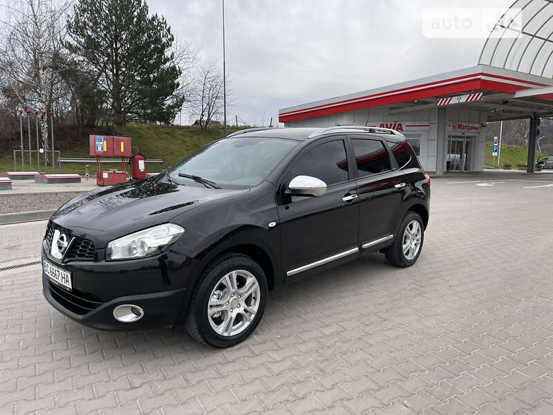 Nissan Qashqai+2 (2011)