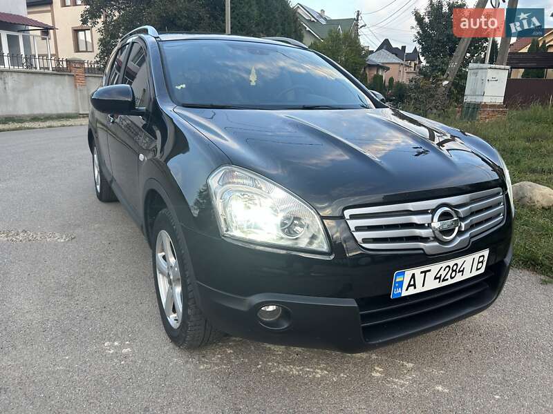 Nissan Qashqai+2 (2009)