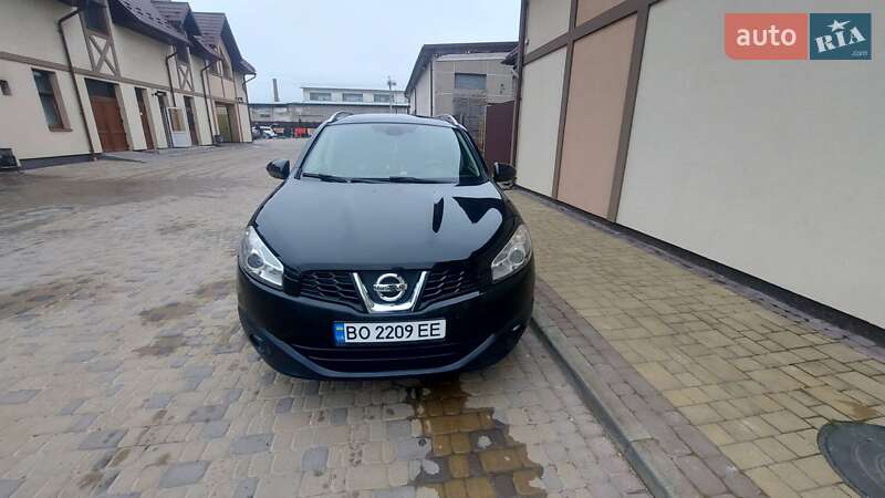 Nissan Qashqai+2 (2010)