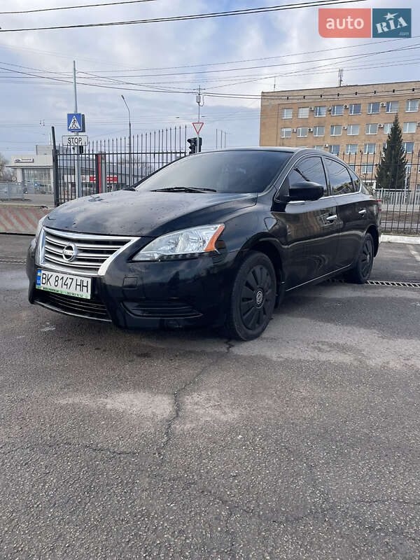 Nissan Sentra (2015)