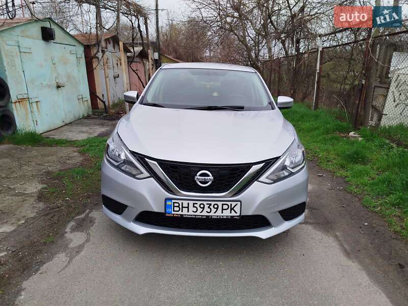 Nissan Sentra (2017)